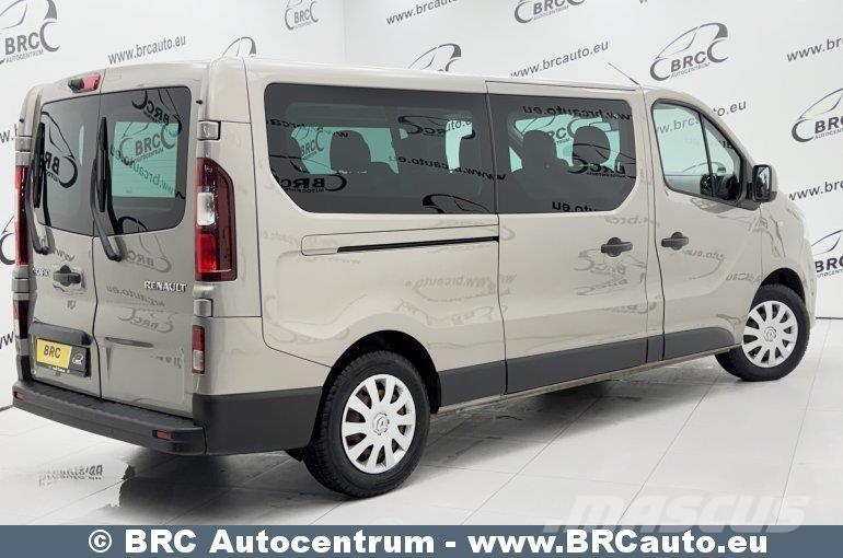 Renault Trafic Minibusser
