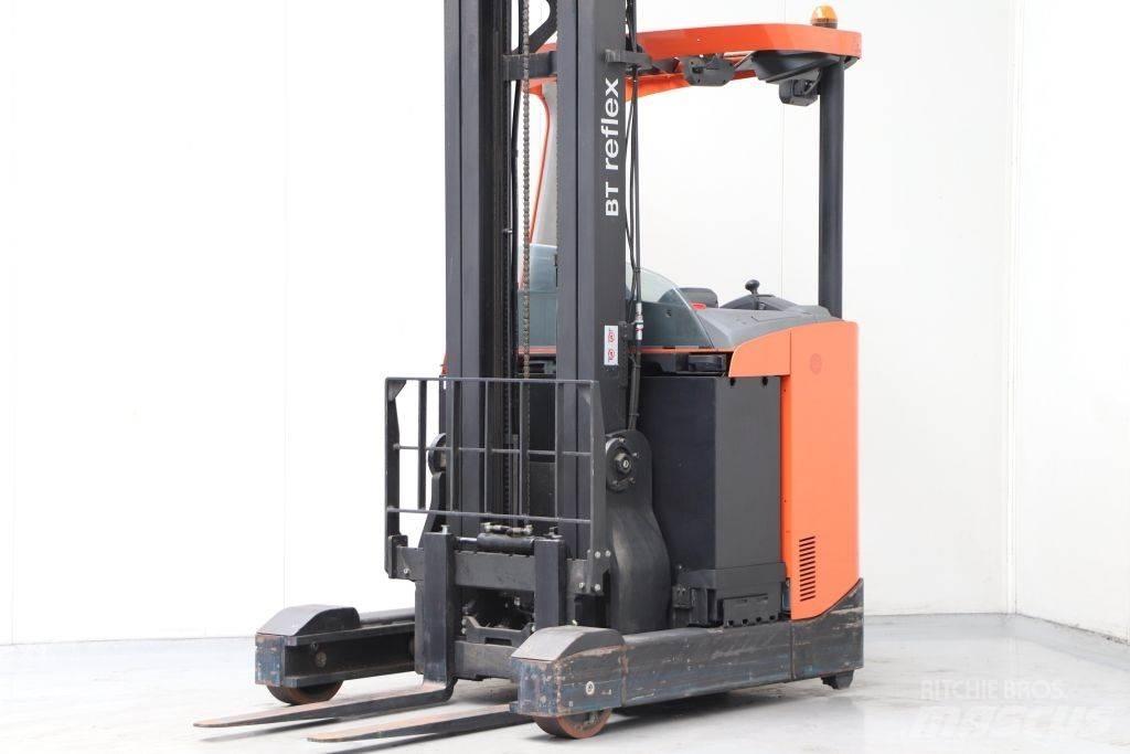 BT RRE160C Reachtruck