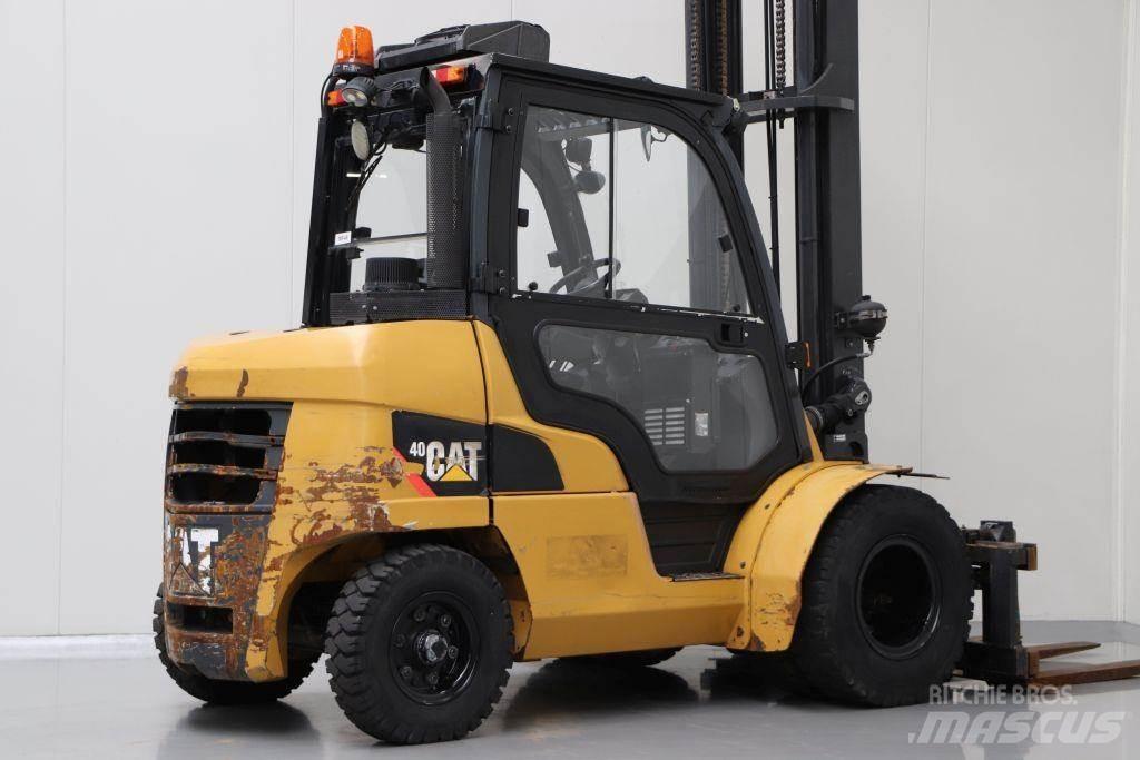 CAT DP40NT Diesel gaffeltrucks