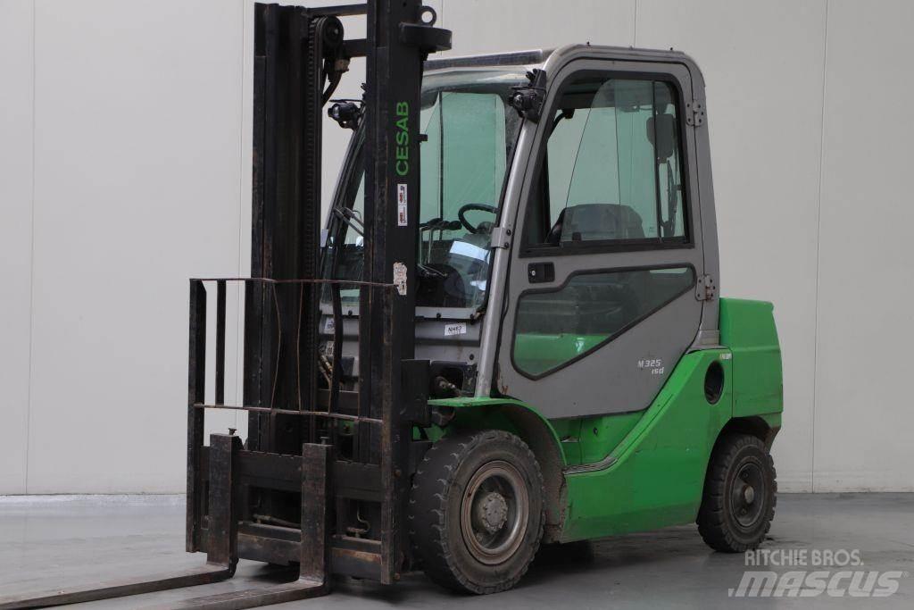 Cesab M325D Diesel gaffeltrucks
