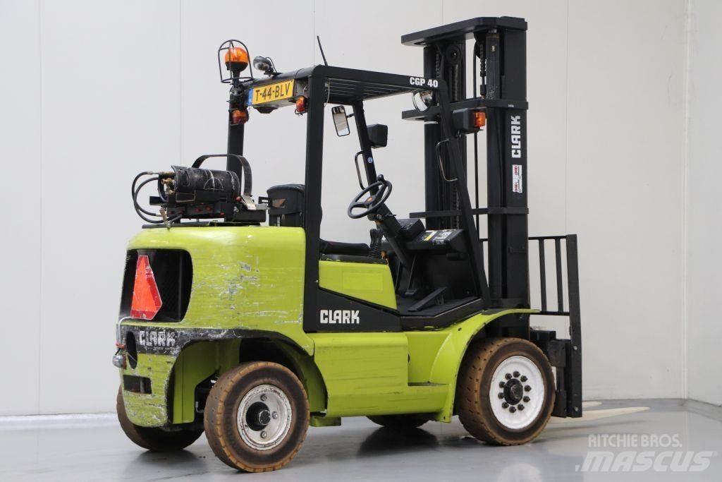 Clark CGP40 LPG gaffeltrucks