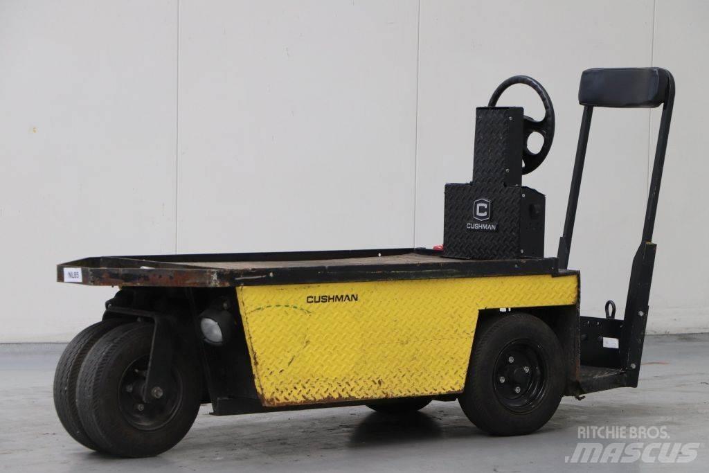 Cushman  Bugsertruck