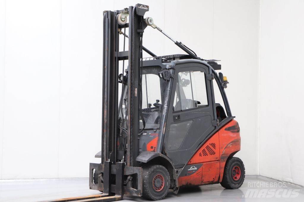 Linde H25T-02 LPG gaffeltrucks