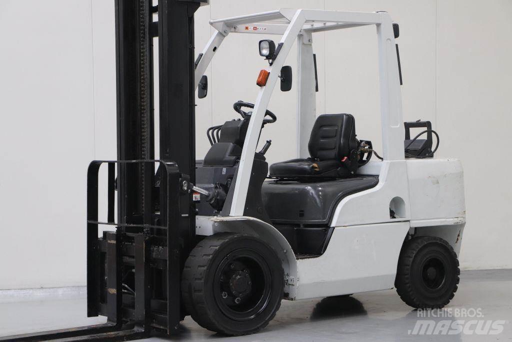 Nissan UG1F2A35DU LPG gaffeltrucks