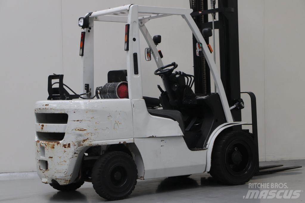 Nissan UG1F2A35DU LPG gaffeltrucks
