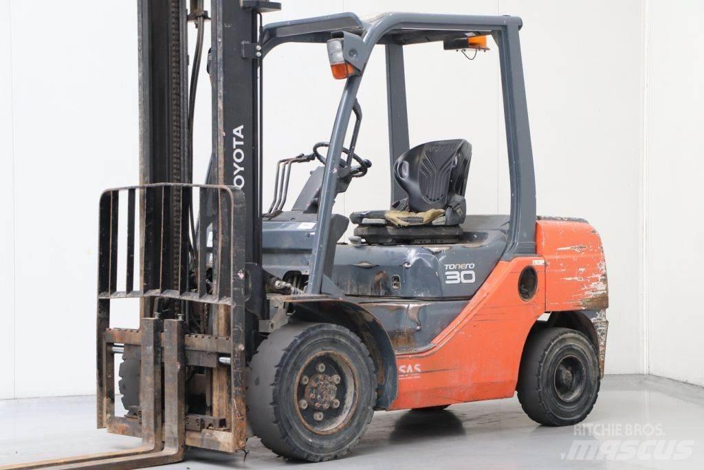 Toyota 02-8FDF30 Diesel gaffeltrucks