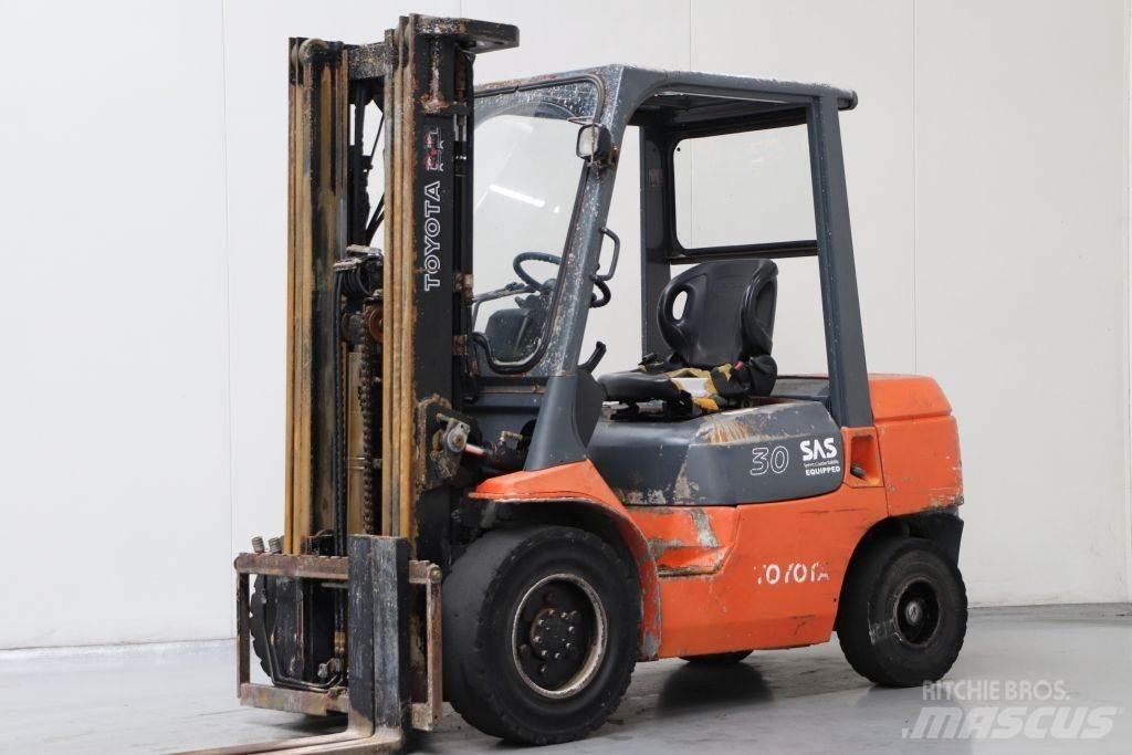 Toyota 62-7FDF30 Diesel gaffeltrucks