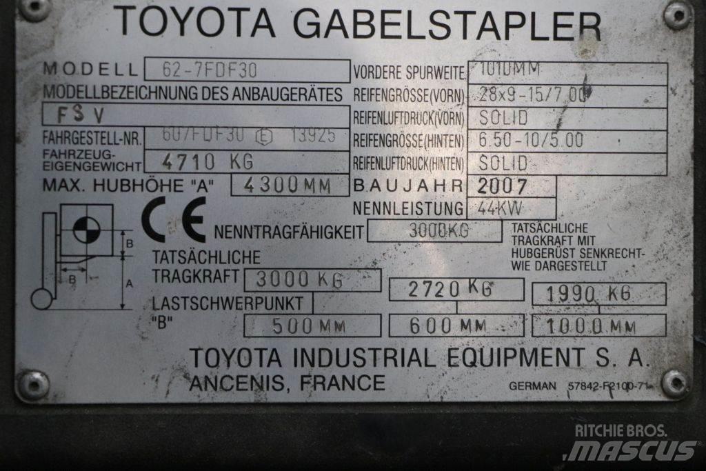 Toyota 62-7FDF30 Diesel gaffeltrucks