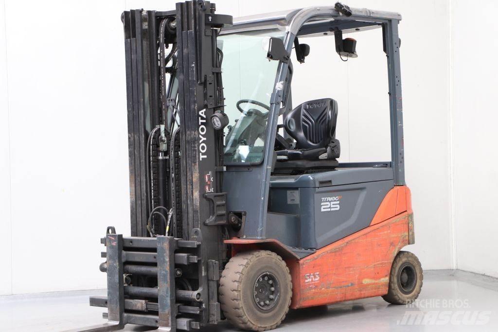 Toyota 8FBMKT25 El gaffeltrucks
