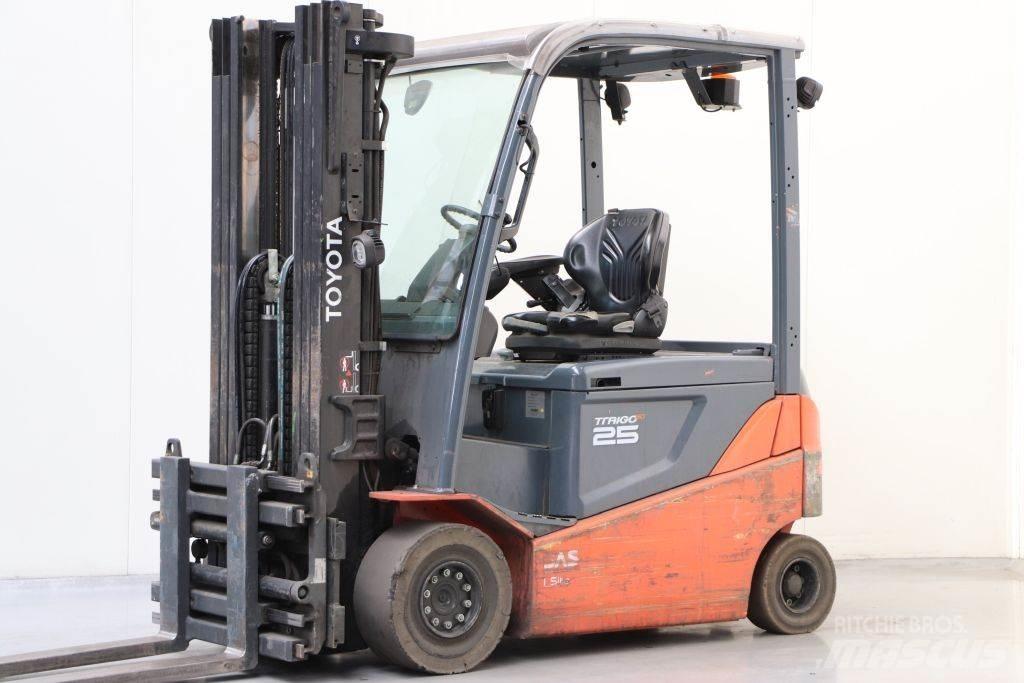 Toyota 8FBMKT25 El gaffeltrucks
