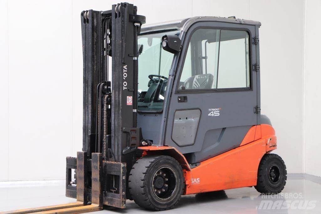 Toyota 8FBMT45 El gaffeltrucks