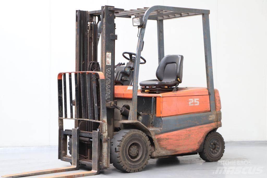 Toyota FBMF20 El gaffeltrucks