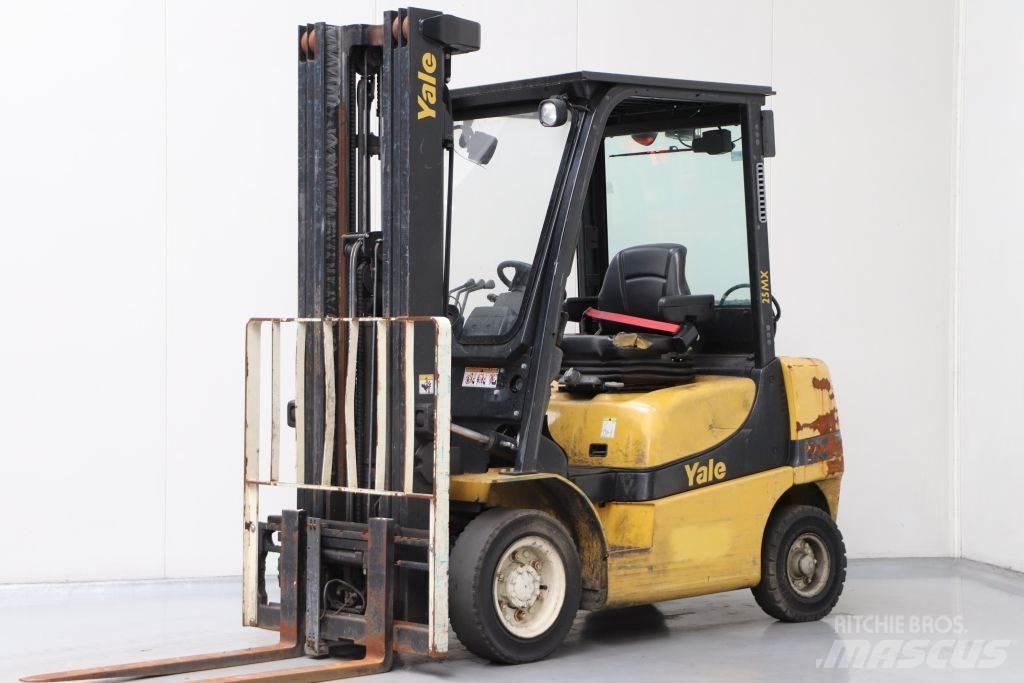 Yale GLP25MX LPG gaffeltrucks