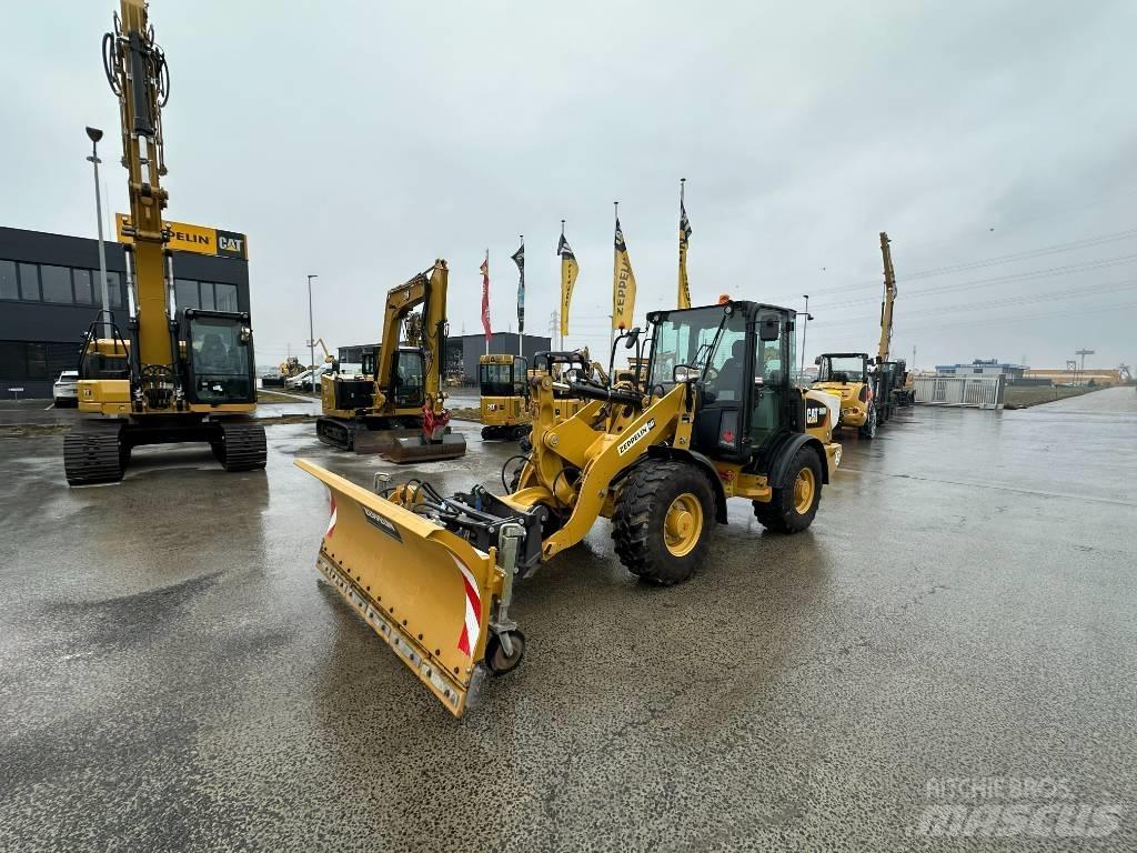 CAT 906 Læssemaskiner på hjul
