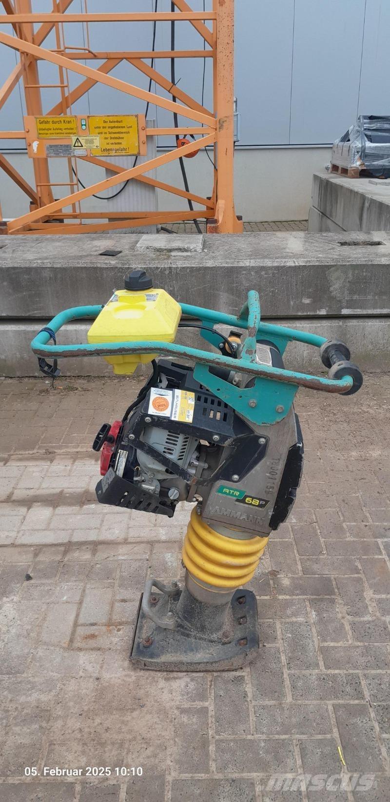 Ammann ATR 68 P Vibratorer