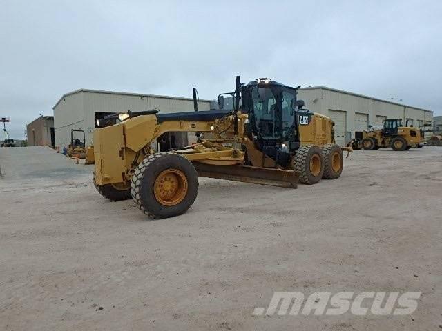 CAT 140 M 3 Vejhøvle / Gradere