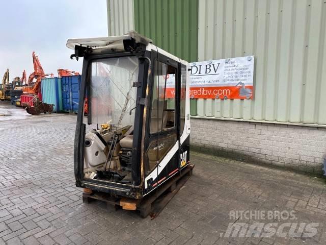 CAT 325 LN Kabiner og interiør