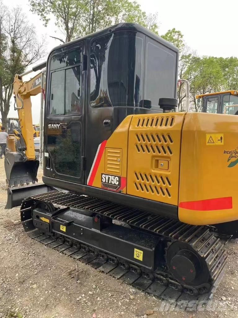 Sany SY75C Midi-gravemaskiner 7t - 12t