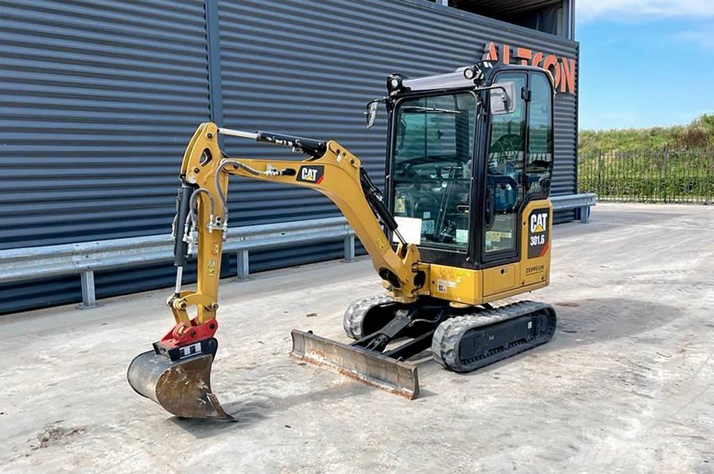 CAT 301.6-05 A Gravemaskiner på larvebånd