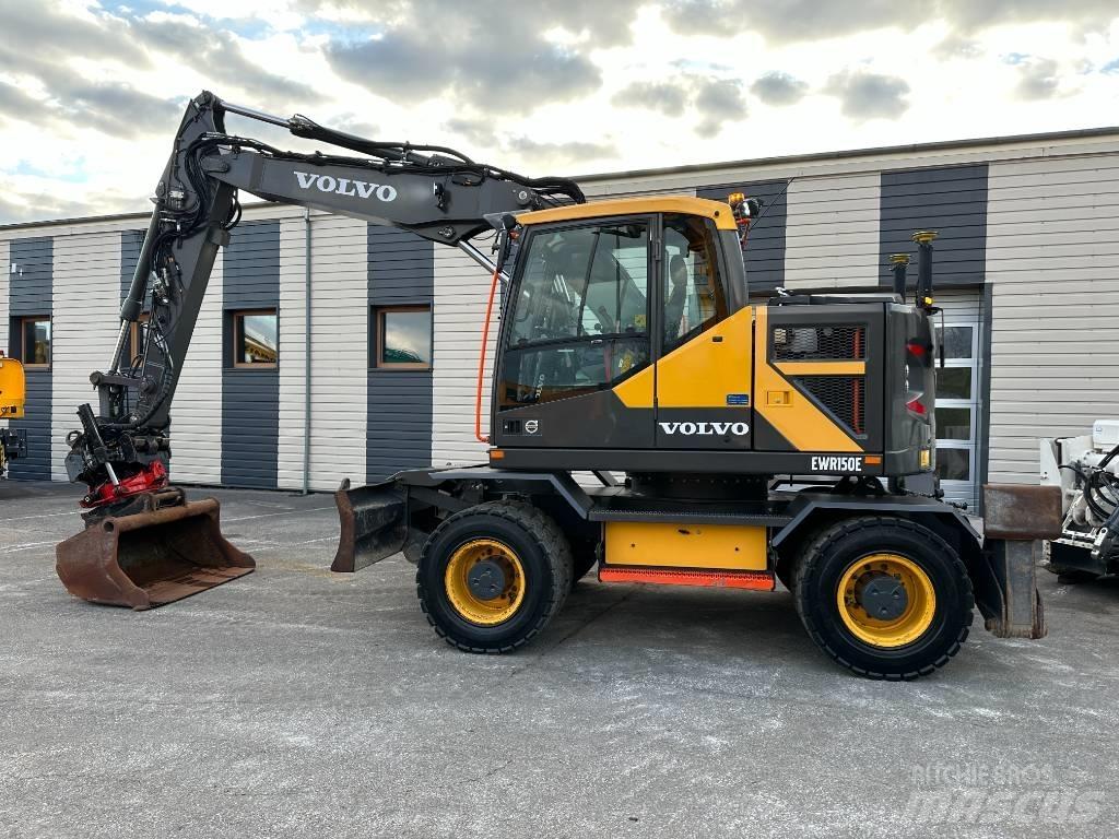 Volvo EWR 150 E Gravemaskiner på hjul