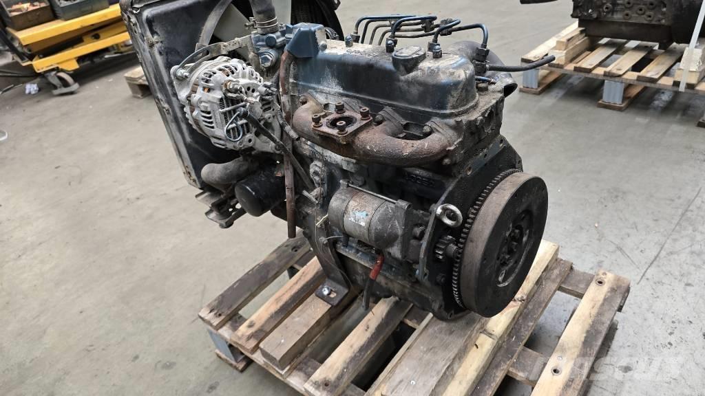 Kubota V1305-E Motorer