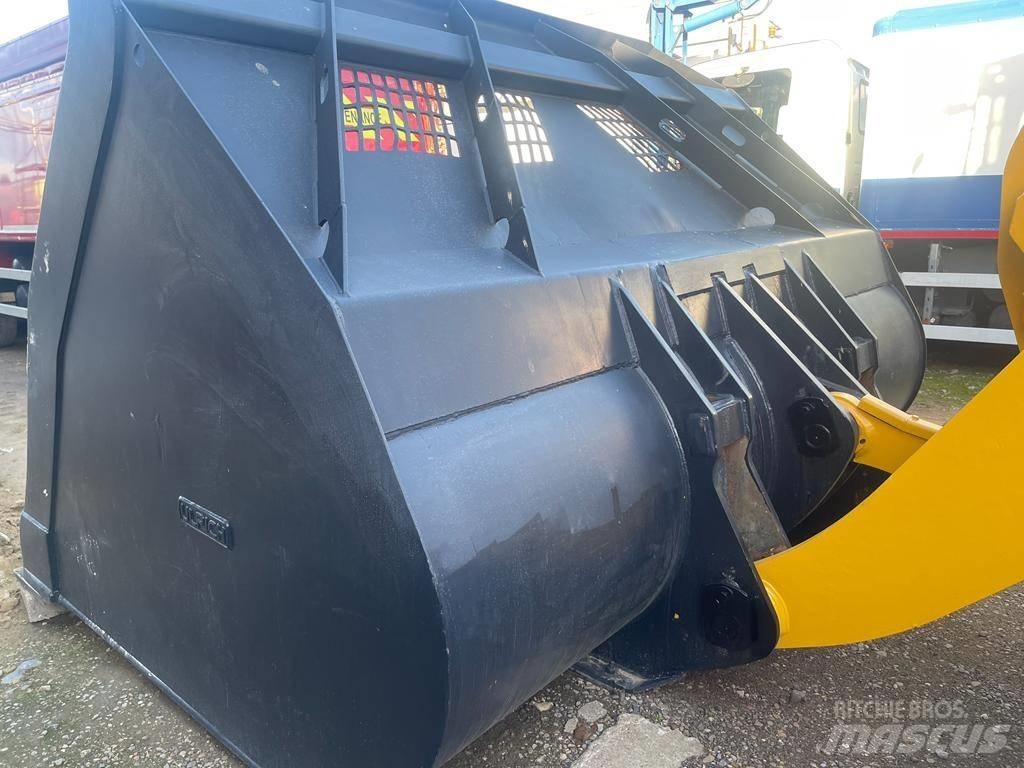Komatsu WA 470 Læssemaskiner på hjul