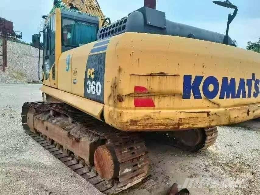 Komatsu PC 360-8 Gravemaskiner på larvebånd