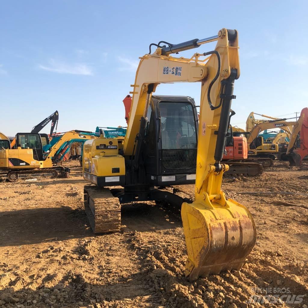 Kobelco SK 75 Gravemaskiner på larvebånd