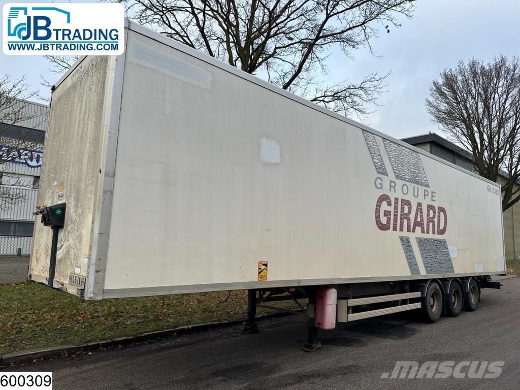 Samro gesloten bak Semi-trailer med fast kasse
