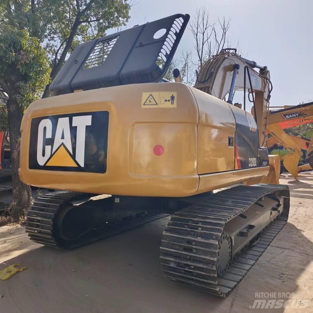CAT 320 D Gravemaskiner på larvebånd