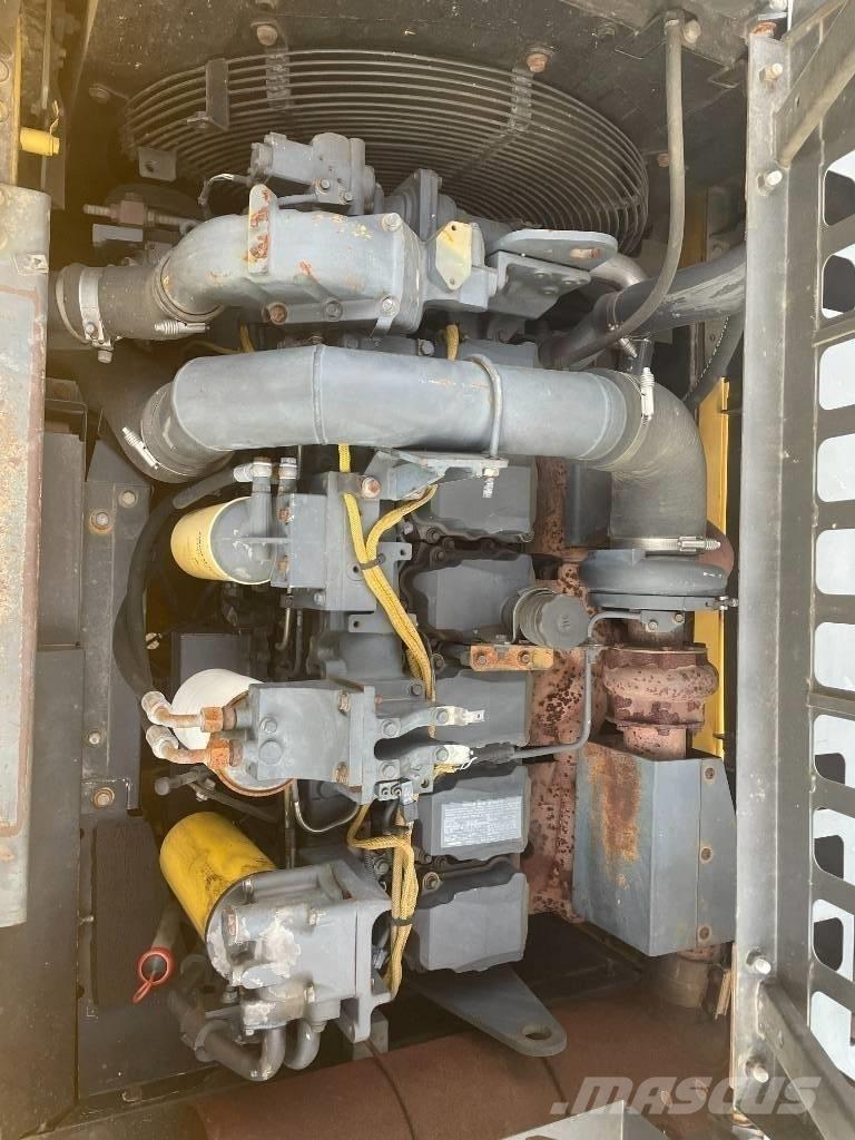 Komatsu PC 400-8 Gravemaskiner på larvebånd
