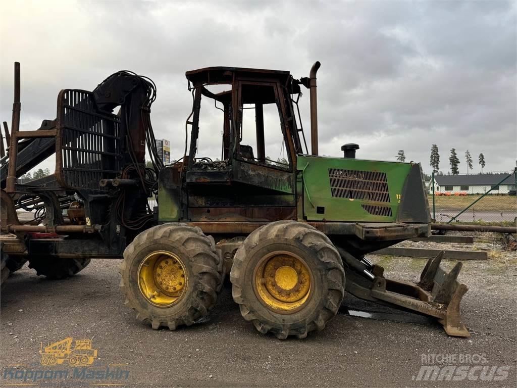 John Deere 1110D Udkørselsmaskiner