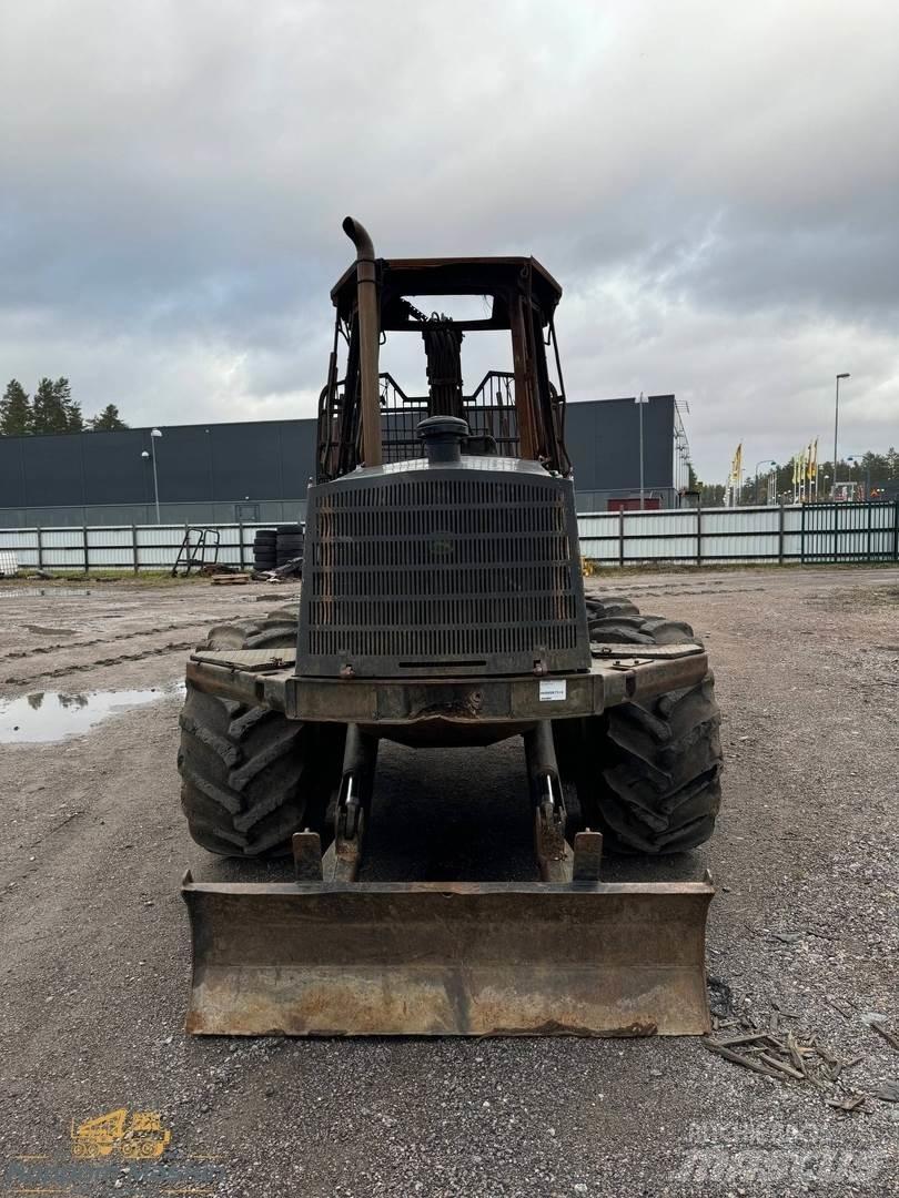 John Deere 1110D Udkørselsmaskiner
