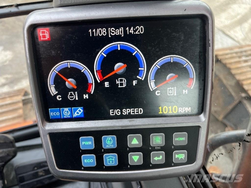 Doosan DX 225 LC-3 Gravemaskiner på larvebånd