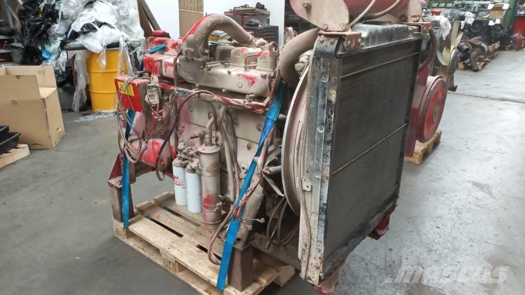 Volvo TD121G Motorer