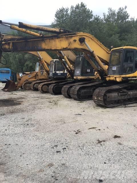 Komatsu 450 Gravemaskiner på larvebånd