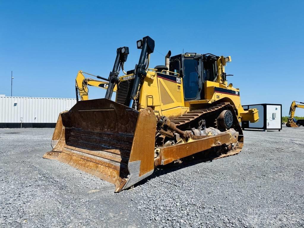 CAT D 8 T Bulldozer på larvebånd