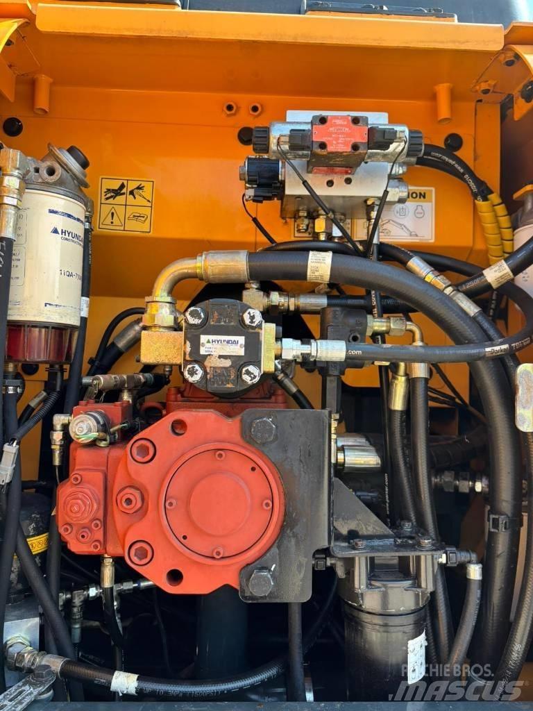 Hyundai 140W-9A Gravemaskiner på hjul