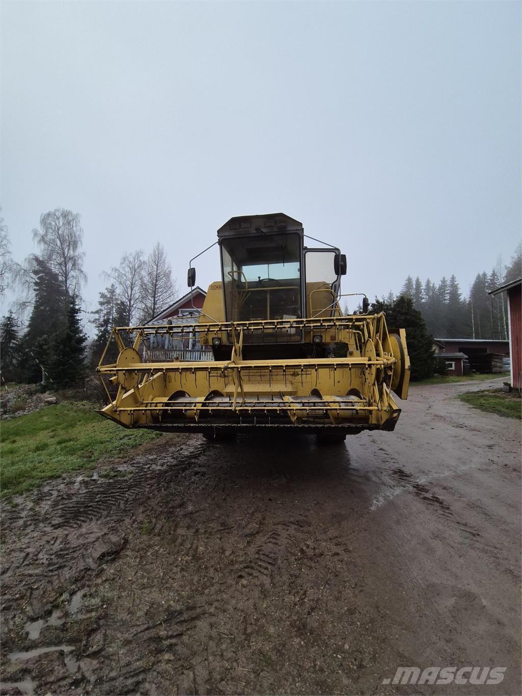 New Holland 8030 Mejetærskere