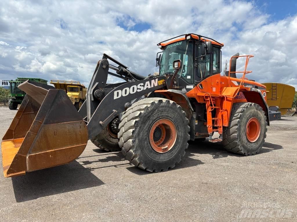 Doosan DL 420-5 Læssemaskiner på hjul