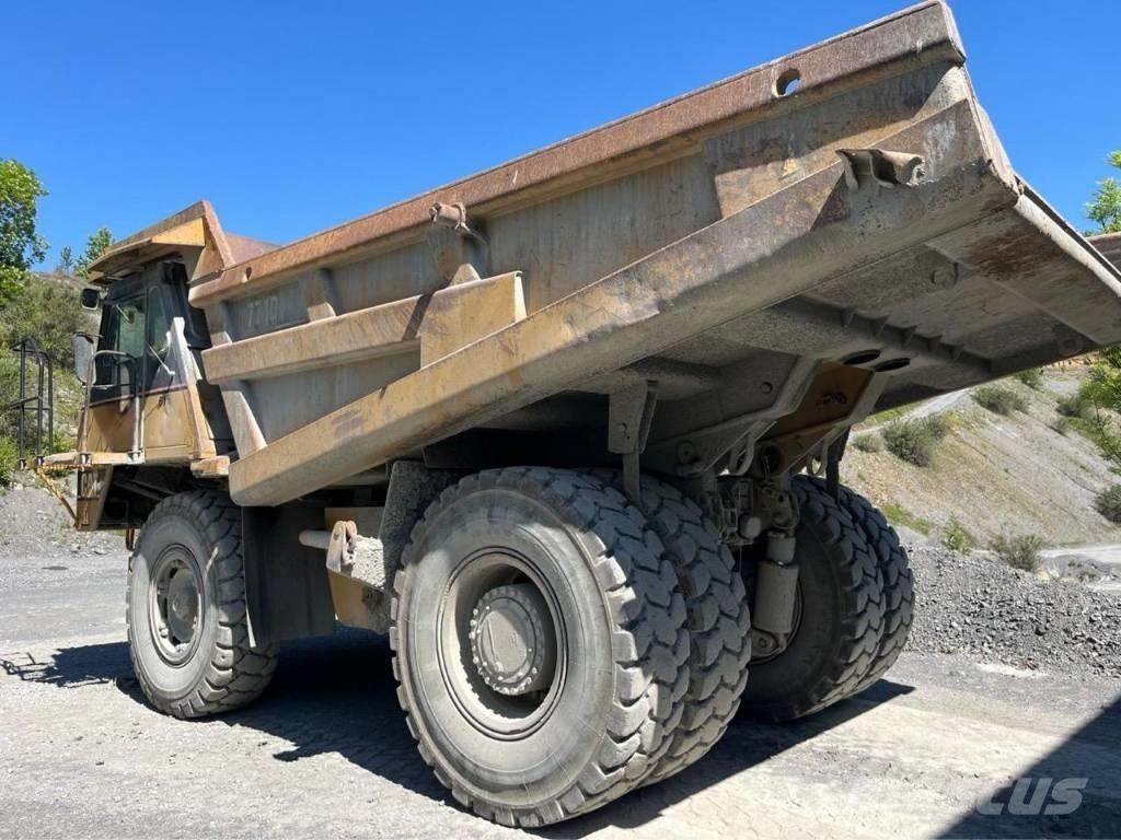 CAT 771D Knækstyrede dumpere