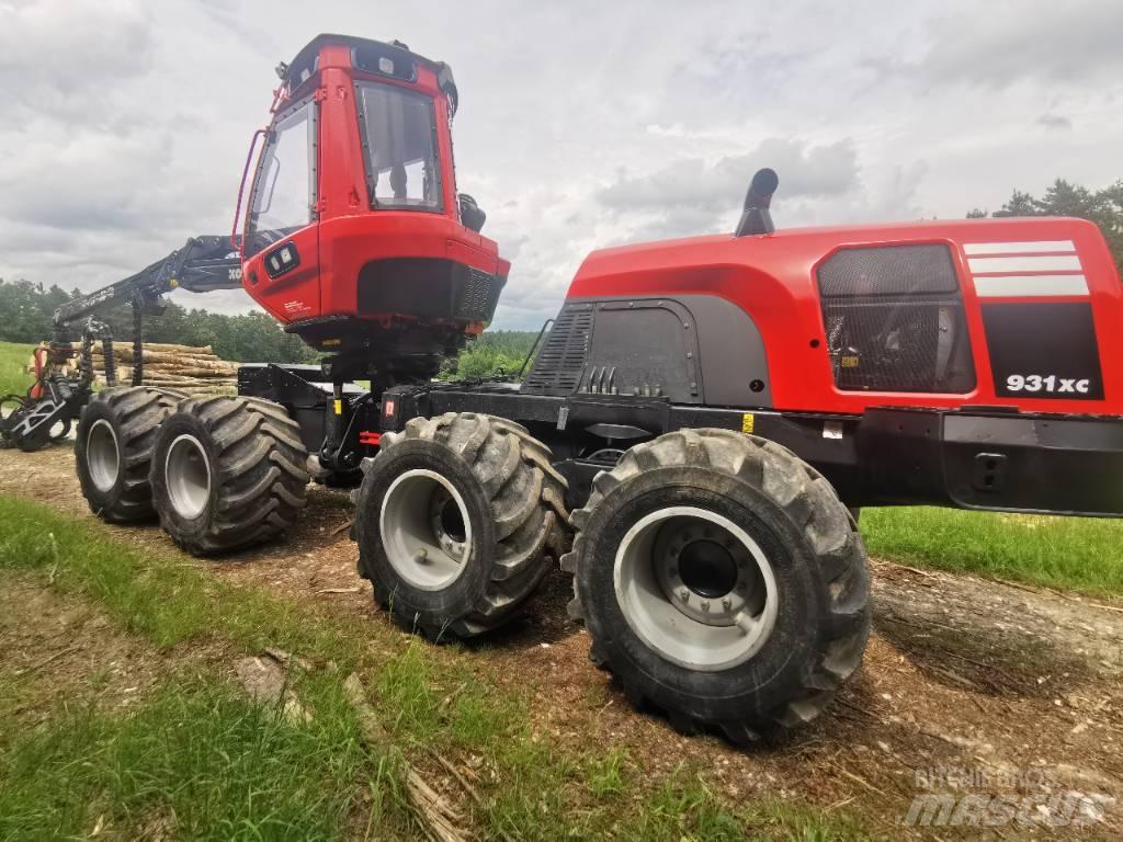Komatsu 931 XC Skovningsmaskiner