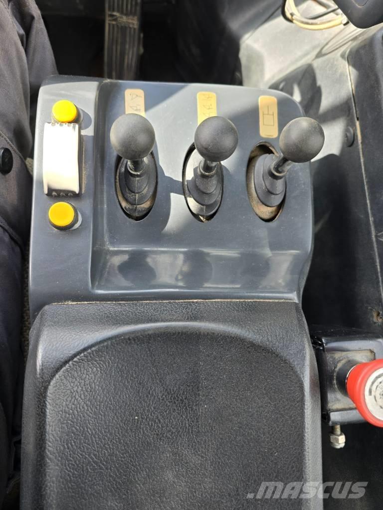 Liu Gong CLG890H Læssemaskiner på hjul