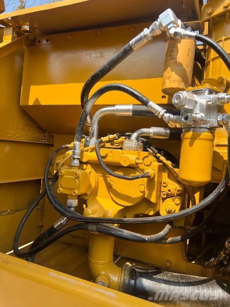 CAT 320C Gravemaskiner på larvebånd