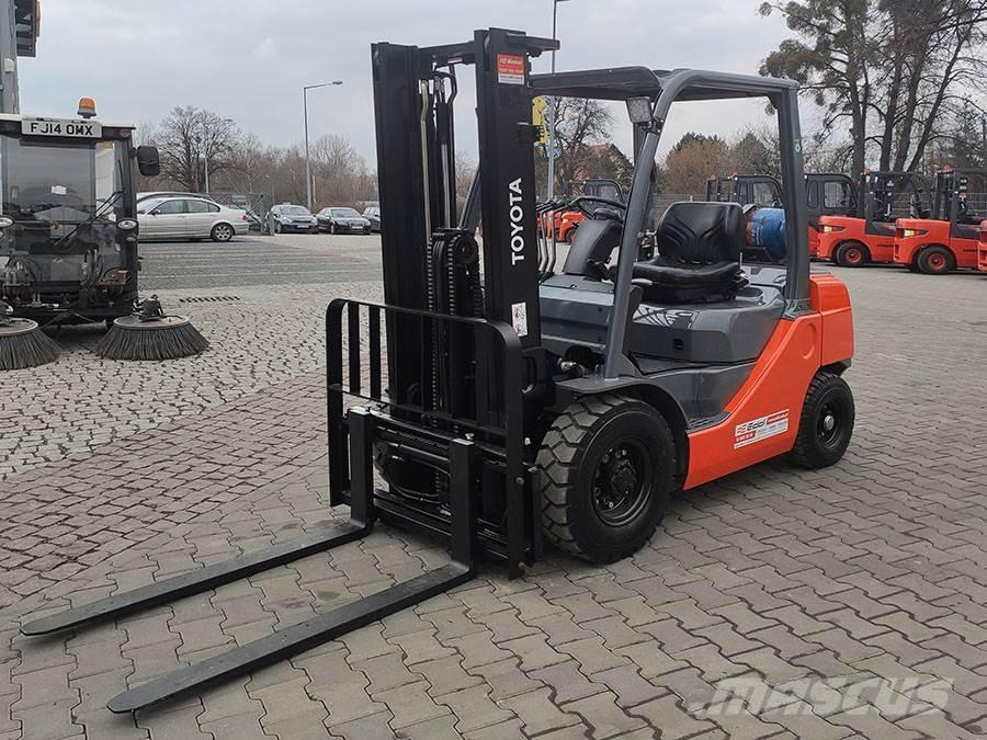 Toyota 02-8FGF20 LPG gaffeltrucks