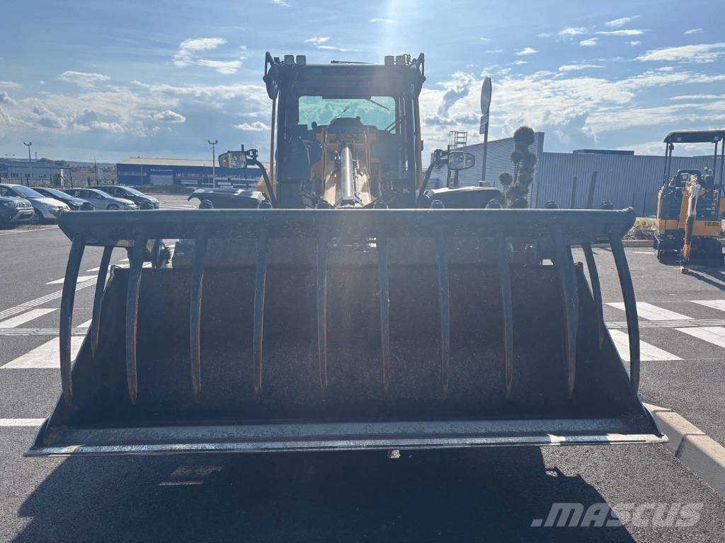 JCB TM 320 S Teleskoplæssere til landbrug