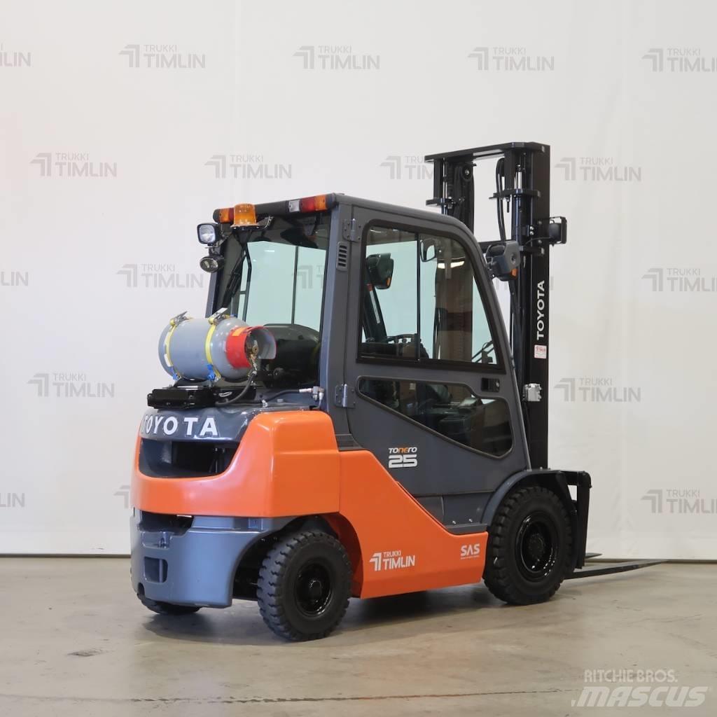 Toyota 02-8FGF25 LPG gaffeltrucks
