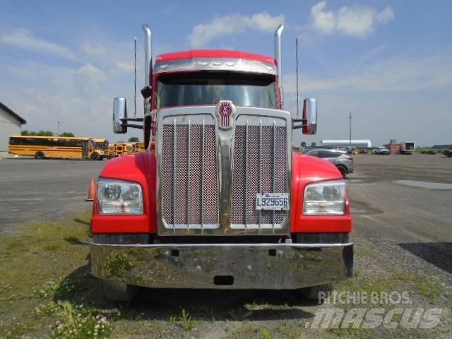 Kenworth W 990 Trækkere