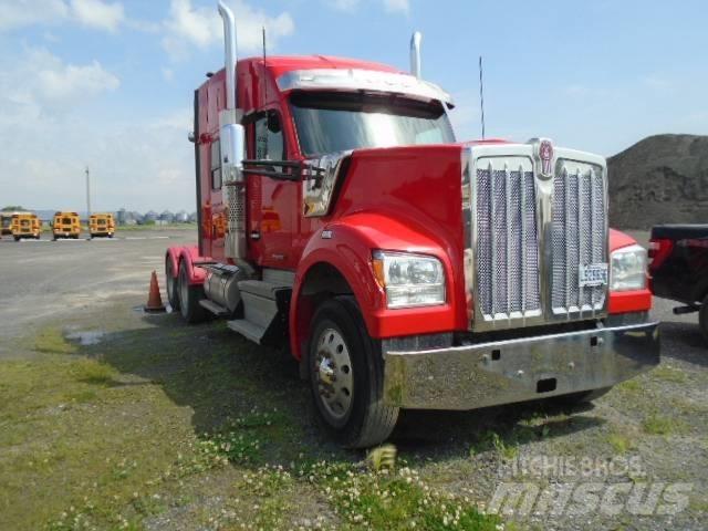 Kenworth W 990 Trækkere