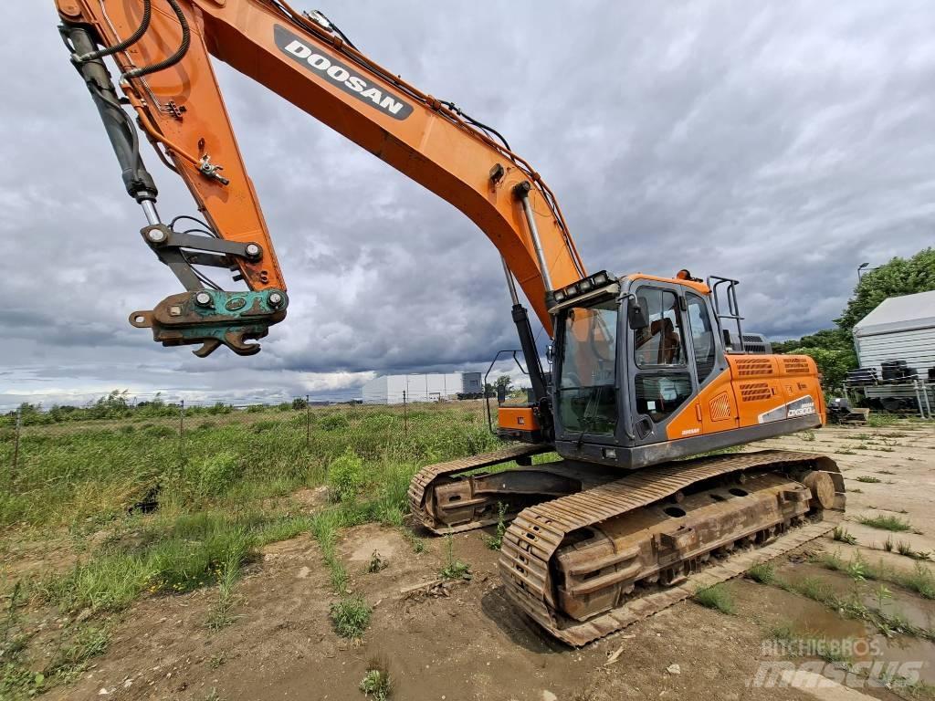 Doosan DX 300 LC-5 Gravemaskiner på larvebånd